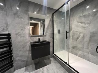 Moonlight Lodge - 4 bedroom Barn with Hot Tub! - Godstone - 7