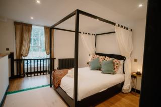 Slateford House 1770 Luxury Aparthotel by The House of Danu - 5