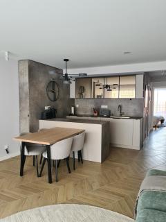Sun, Style and Comfort - 2BR in Nice Center with Terrace & Garage - Nice - 9