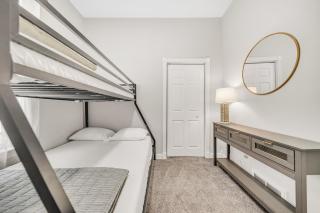 Cozy Buffalo Getaway Minutes to Downtown & Bills Stadium - 6