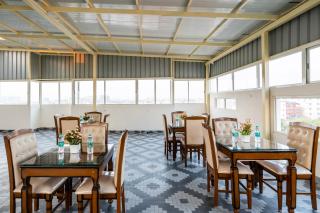 R D HOTELS Peenya - 2