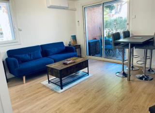 Superbe appartement climatisé avec wifi classé 3 étoiles à 50 m de la plage Le Lavandou - Le Lavandou - 2