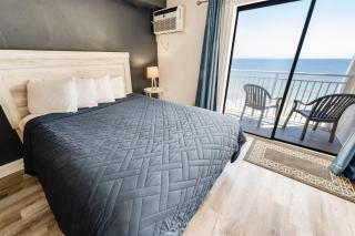 Oceanfront Sea Mist Home with Beautiful Views - Myrtle Beach - 0