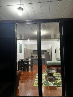 Yireth Studio - Quepos - 3