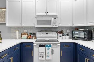 Newly Renovated 3BR at World Tour - 2