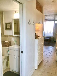 Ocean Breeze - Ocean Front at Symphony Beach Club! - 5