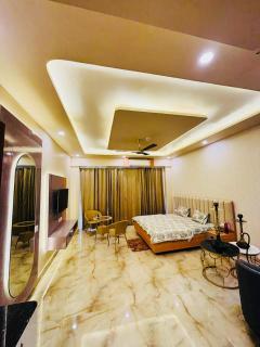 Jeetu studio apartment - 2