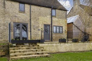 Eastcombe Flat - 7