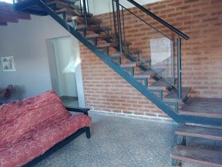 Casa y Departamento en Centenario - 7