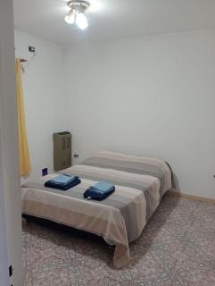 Casa y Departamento en Centenario - Centenario - 1