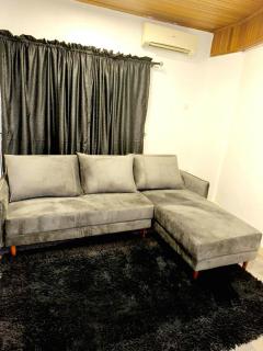 Comfortable 1-Bedroom in Wuse 2 - Abuja - 7