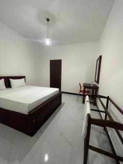 Golden Paradise Transit Hotel - Katunayake - 6