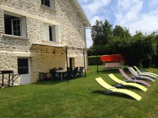 Gîte de Chavagnac - Saint-Cyr-les-Champagnes - 9