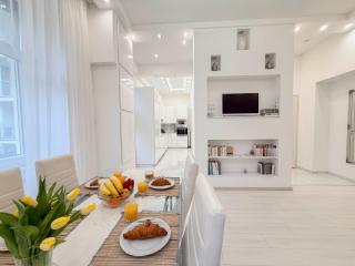 Izabellas Luxury Suite Downtown - Boedapest - 7