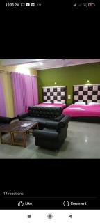 The Grand Hassan hotels - Srinagar - 2