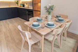 Premium 2-Bedroom flat with lift & private balcony in Clerkenwell, Barbican - Londra - 3