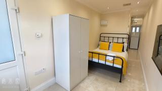 Cosy Studio in Ruislip - - 6