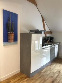 Chambre meublée avec salle de bain privative - 2