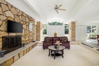 Bright 4BDR Home by Lake MI Arcadia Bluffs Portage Lake 2832 - 1