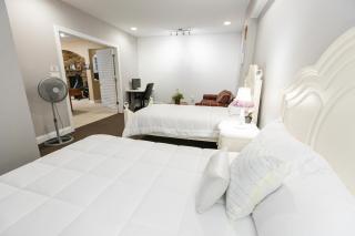 Spacious Basement in RDU RTP CARY area by JENDI - Cary - 6