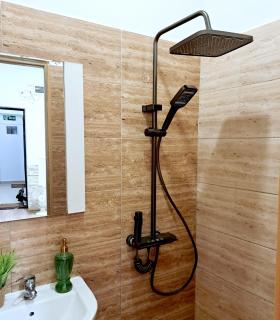 Regim Hotelier Pietonală - Oradea - 8