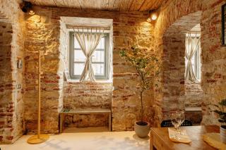 1820 Central apartment - 2