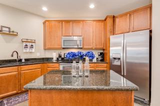 Queen Creek U121 - 2