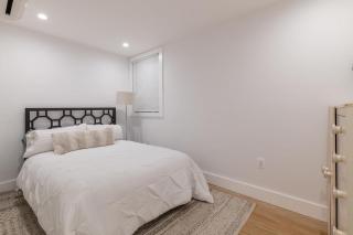 Bloomingdale Beauty - Sleeps 4 in Style - Washington - 3