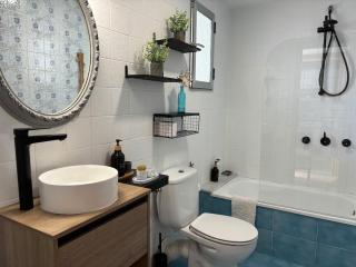 Parking Privado l Terraza Relajante Junto Al Mar - 4