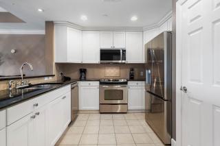 Centre Court Amore - 3