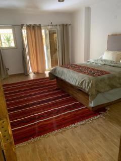 Modern APT in downtown - 1