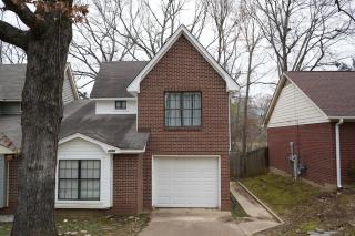 Cozy Bartlett home with garage, fenced backyard - Memphis - 0