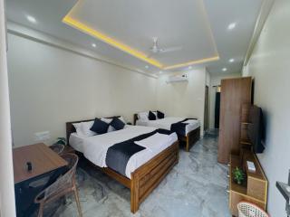 Thamarassery INN luxury and budget Rooms - Thamarassery - 8