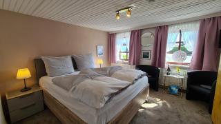 Zimmer Nummer 25 - 0