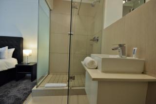 Quayside 1 Bedroom Apartment in Century City - Cape Town - 7