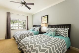 Centre Court Cay - 1