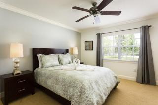 Centre Court Cay - 4