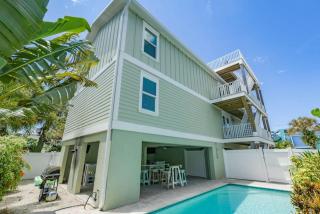 Family Tides Unit A - Ready for Guests November 2024 - Bradenton Beach - 9