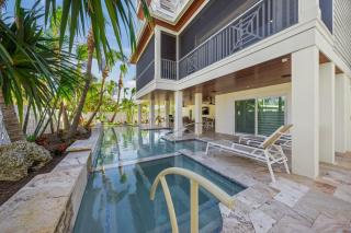 Sea La Vie - Custom 3BR Home W Heated Pool Spa Rooftop Deck On Anna Maria Island - Anna Maria - 0