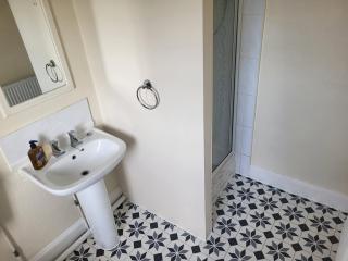 Station Guesthouse - key pad entry - Lancaster - 6