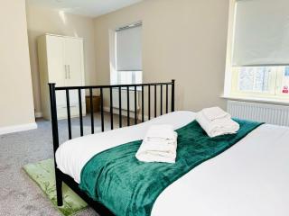 Spacious 2 Bed House with Wi-Fi Sleeps 6 in Thetford - Thetford - 5