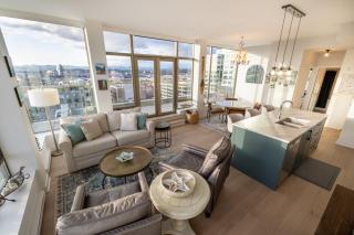 Victoria's SEA-Cret - 6