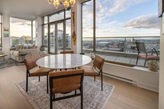 Victoria's SEA-Cret - 2