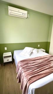 Ap de 2 quartos com AR, wifi e garagem - Bairro tranquilo - 9