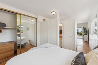 Whitney Oceanview Studio - Summerland - 2