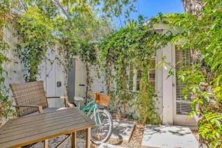 Gillians Room- Pet Friendly - Summerland - 5
