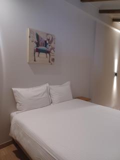 Stylish Studio Apartment - 8F House - Kalamata - 5