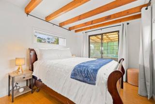 The Narrows A Summerland Beach Home - 3