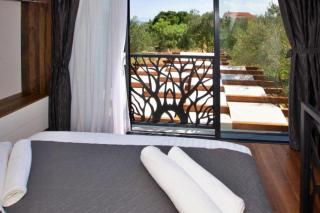 House Stone house with jacuzzi - Lukoran - 8