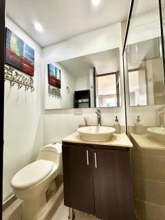 Hermoso apartamento en El Poblado - Medellín - 9
